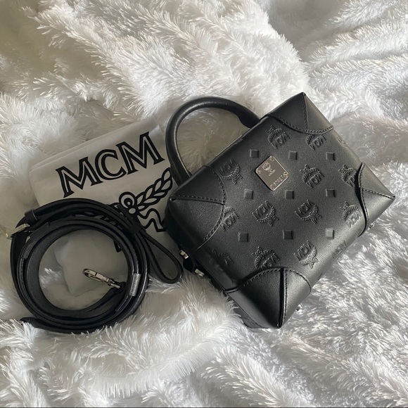 Leather Mcm Soft Berlin Visetos Mcm Berlin Crossbody 2025